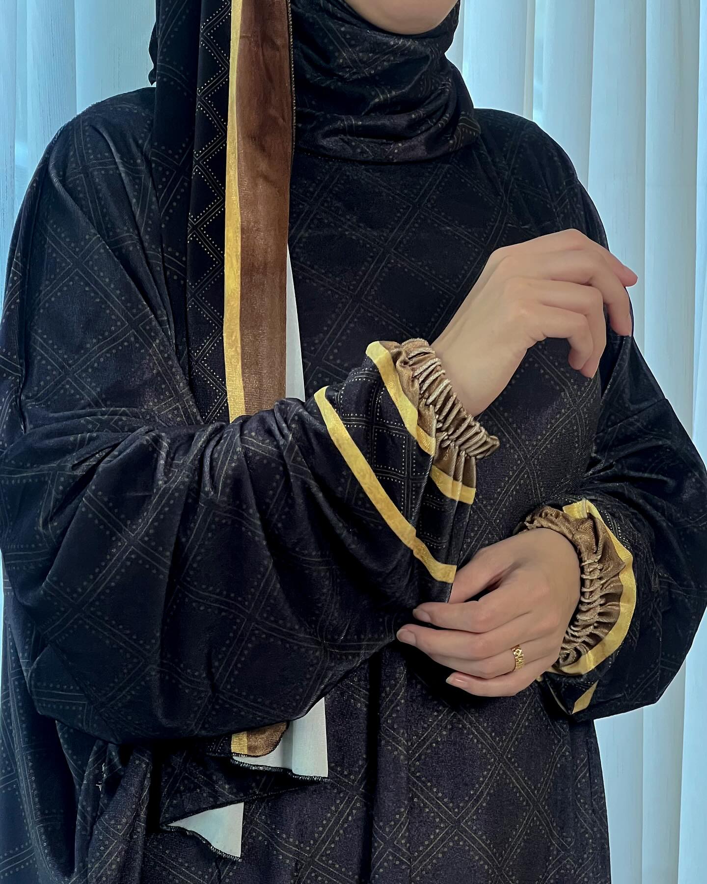 إسدال قطيفة 5